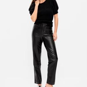 Old Navy High Rise Pixie Straight Faux Leather Pants in Black. NWT. Size 18P